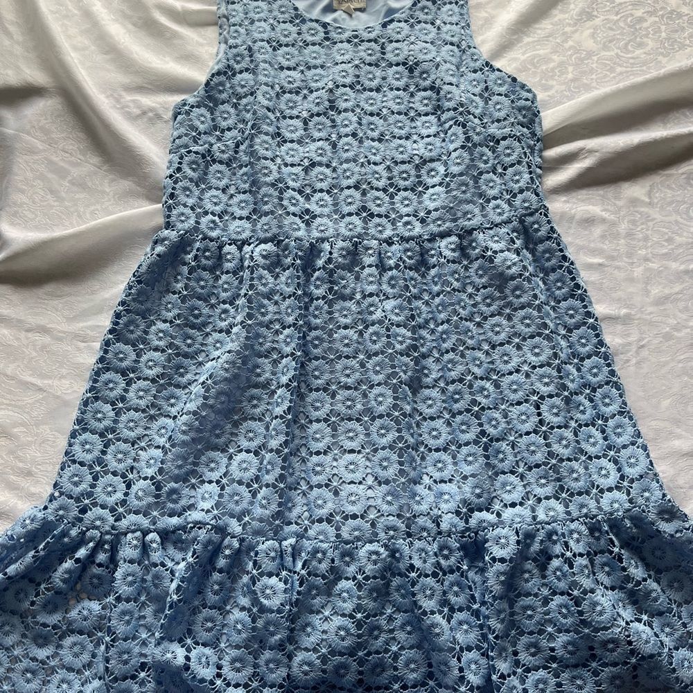 52seven woman’s Elegant Blue Lace  Dresse size 16